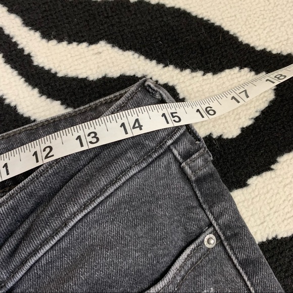 Levi’s 721 High Rise Skinny Distressed Split Knee Black Washed Jeans Size 27 - Picture 9 of 15